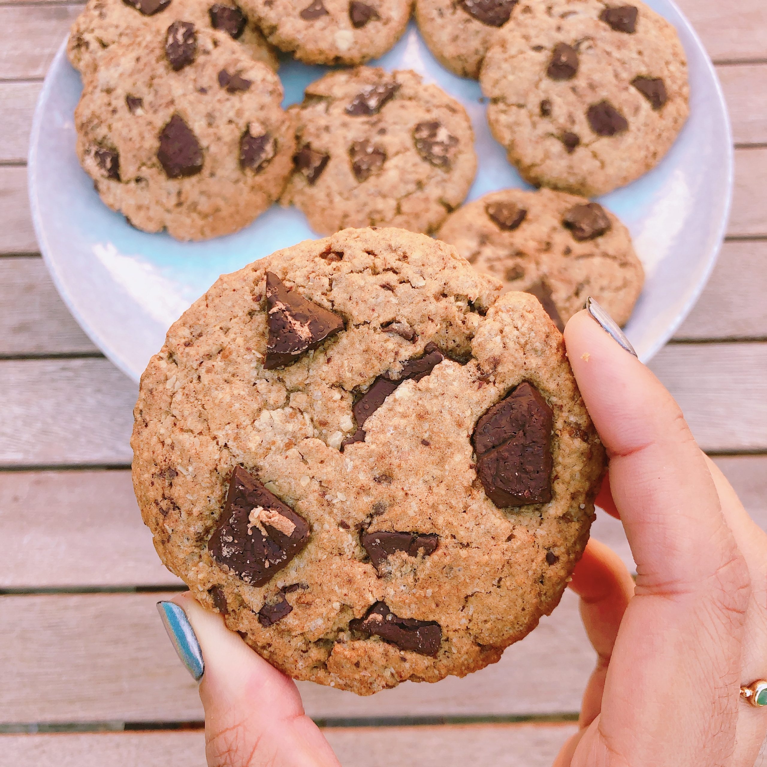 Recette - Cookies aux pépites de chocolat noir maison en vidéo 